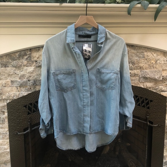 NWT Soft Chambray Button-up - Picture 1 of 8